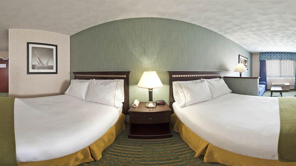 Holiday Inn Express & Suites Smithfield - Providence By Ihg Екстер'єр фото