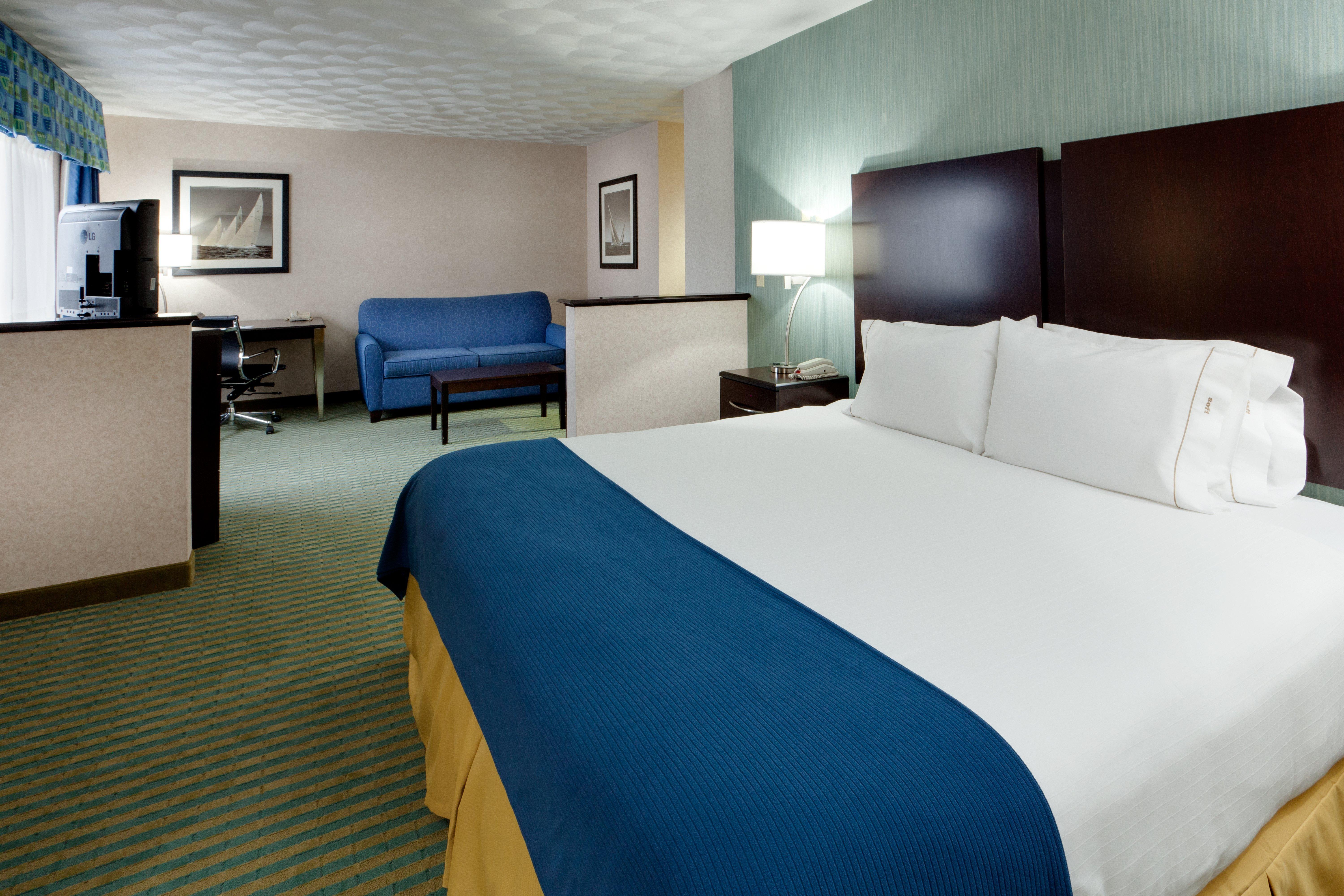 Holiday Inn Express & Suites Smithfield - Providence, An Ihg Hotel Екстер'єр фото