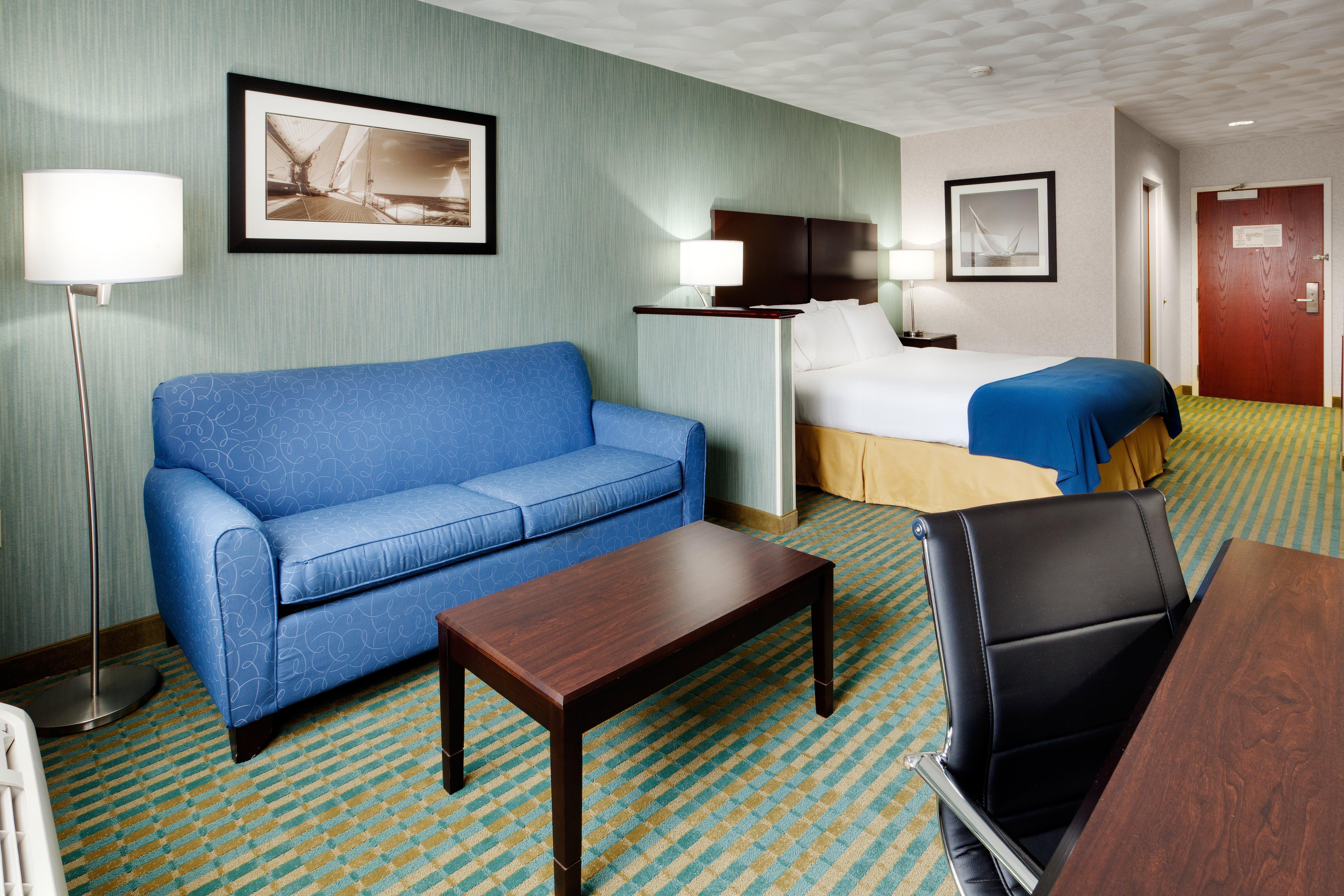 Holiday Inn Express & Suites Smithfield - Providence By Ihg Екстер'єр фото